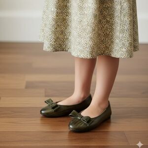 Chic Bow Dress Shoes in Green